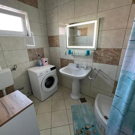 Appartement Zdrava *